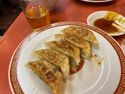 亀戸ぎょうざ 両国支店
