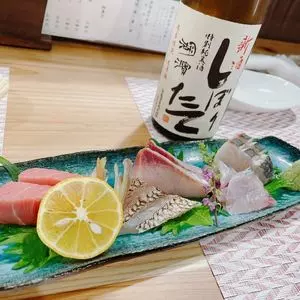 すしとさけ 手水や