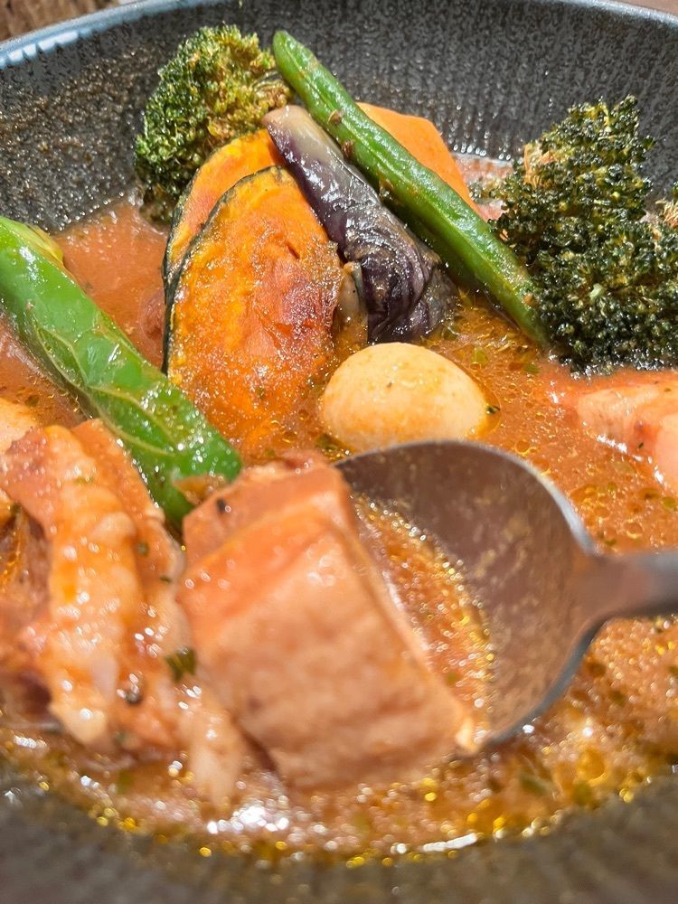 東京グルメ😋さんが投稿したスープカレーlavi 新千歳空港店（ラビ）に関する口コミの画像