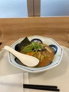 リンガーハット イオン東雲店