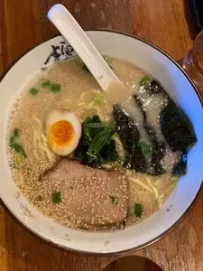 横濱家 小平店（よこはまや）