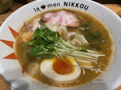 ラーメンにっこう（la-men NIKKOU）
