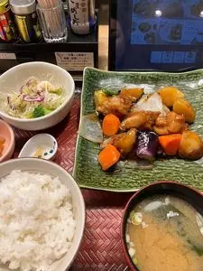 大戸屋 自由が丘南口店（おおとや）