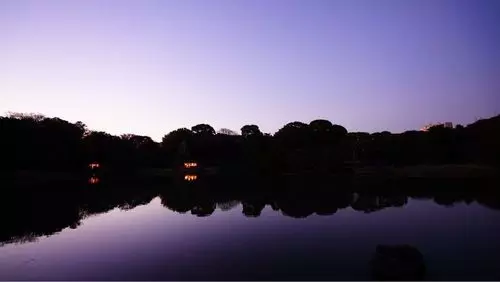 六義園 もみじ茶屋