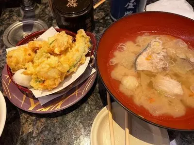魚屋路 川崎神木店