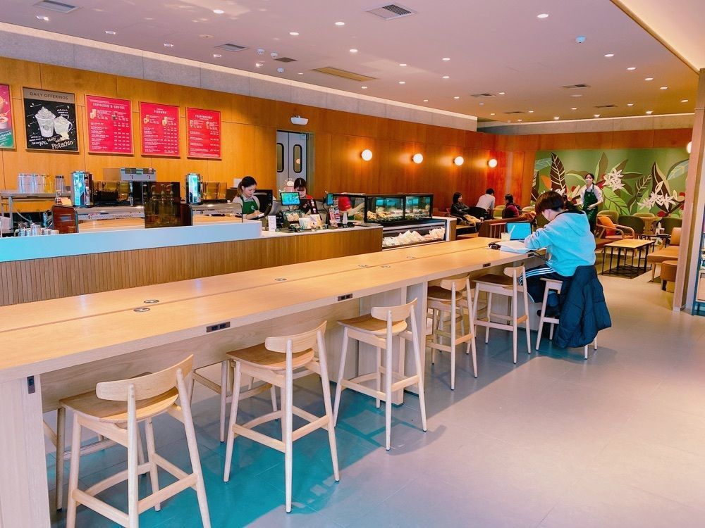 鉄道こまちさんが投稿したスターバックスコーヒー 岡山天満屋店（STARBUCKS COFFEE）に関する口コミの画像