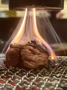 神泉ホルモン 三百屋（サンビャクヤ）