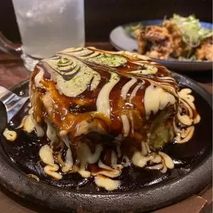 名駅鉄板でれしし