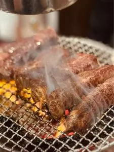 炭火焼肉ホルモン うらら