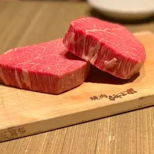焼肉 ジャンボ はなれ
