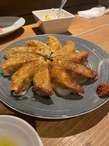 餃子とスパークリング バブルス
