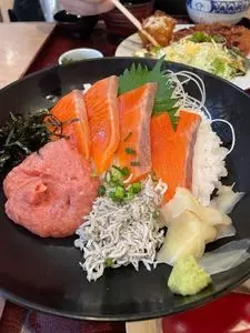 築地食堂 源ちゃん AKIBA_ICHI店（つきじしょくどう げんちゃん）