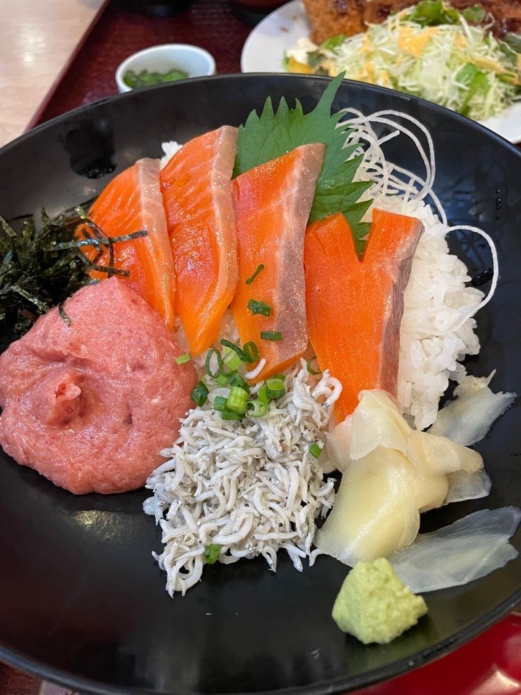 あゆまるグルメさんが投稿した築地食堂 源ちゃん AKIBA_ICHI店（つきじしょくどう げんちゃん）に関する口コミの画像