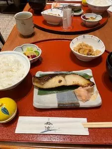 鈴波 東京ミッドタウン店（すずなみ）