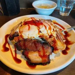 麺飯店 俵飯