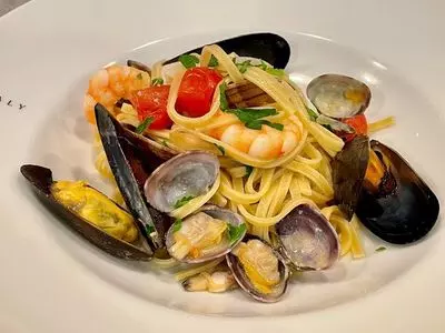 イータリー 丸の内店（EATALY）