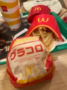 マクドナルド 1号線池上店（McDonald's）