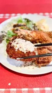 洋食ビストロ Awano（洋食ビストロ アワノ）