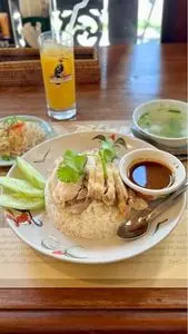 タイ料理 Sweet Basil（スウィートバジル）