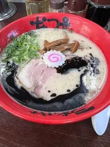 なんつッ亭 秦野本店（ナンツッテイ）