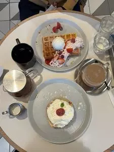 SOHOLM CAFE＋DINING