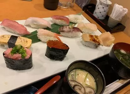 魚いち（寿司と海鮮　魚いち）