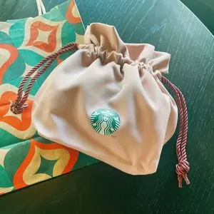 スターバックス・コーヒー 六本木ヒルズ ウエストウォーク ラウンジ店