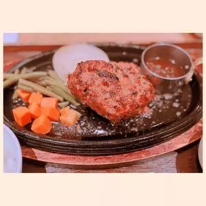 洋食あじと