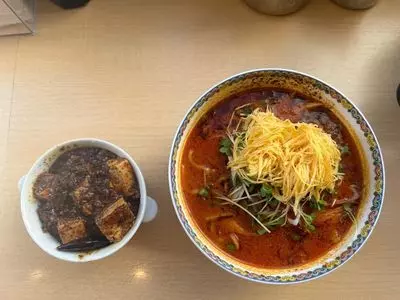 リニューアル 美食天堂 金威