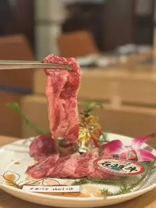肉の変態集団 疾風ホルモン 久茂地本店