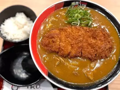 極楽うどん TKU AWAZA（ティケーユー アワザ）