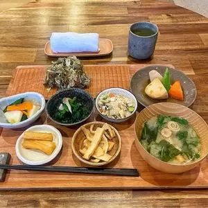 玄米おにぎり ひとやすみ