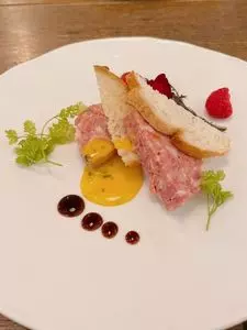 484cafe（ヨンハチヨンカフェ）