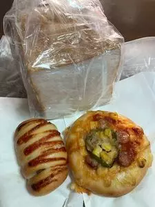さんぼんパン