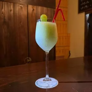 THE BAR YANAGI（ザ バー ヤナギ）