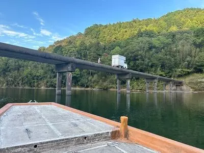四万十川屋形船　なっとく