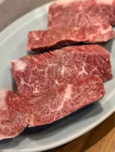 炭火焼肉ホルモンさわいし