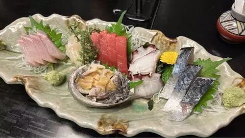 鮨割烹巴