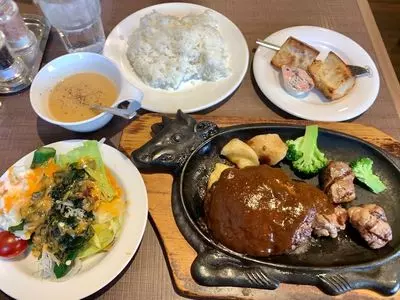 フォルクス 新橋店（VOLKS）
