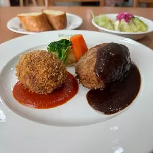 絆洋食店
