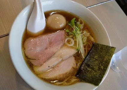 麺屋 鶯 Uguisu