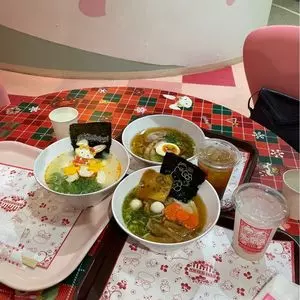 サンリオピューロランド エントランスショップ