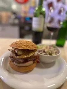 ワントバーガー（WANTO BURGER）