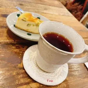 もみじの木と雑貨屋とカフェ yoo