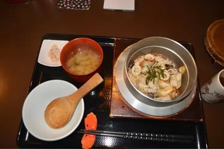 魚心（ギョシン）