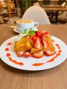 cafe&bar TipToe（カフェ&バー ティップトウ）