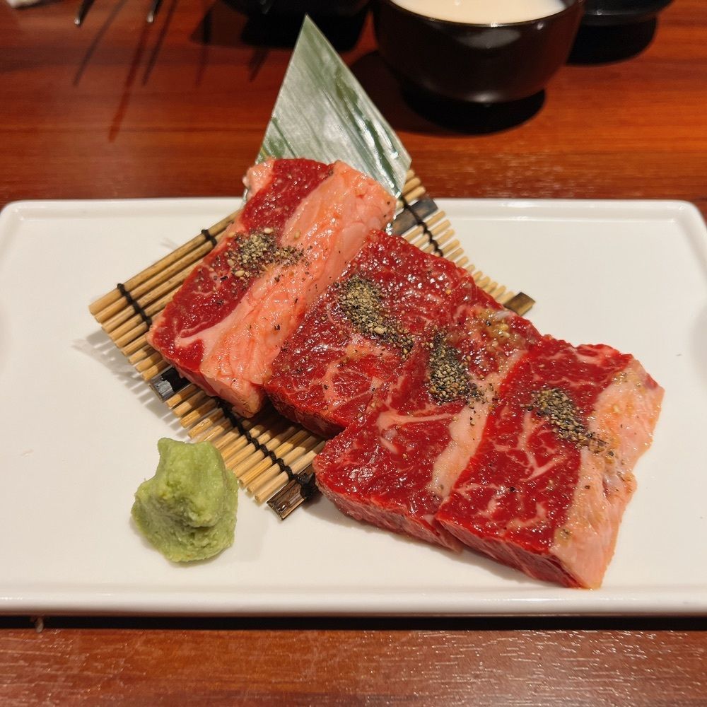 ヤジメシ　ボリューム満点東京グルメさんが投稿した焼肉一式 道盛に関する口コミの画像