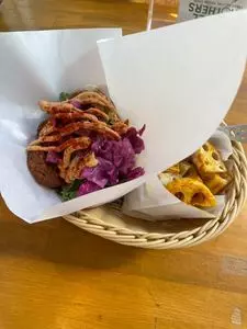 ファラフェルブラザーズ 六本木店（Falafel Brothers）