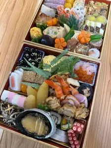 八百彦本店