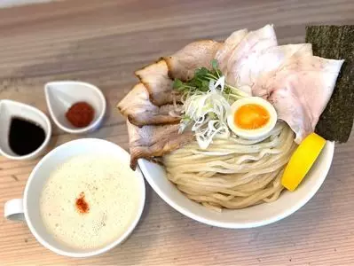 五弦屋